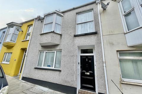 4 bedroom terraced house for sale, Bush Street, Pembroke Dock