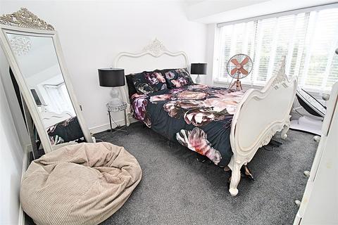 3 bedroom semi-detached house for sale, Oakdale Road, Birmingham B36