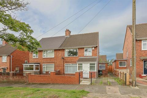 3 bedroom semi-detached house for sale, Sunnyway, Blakelaw, Newcastle upon Tyne