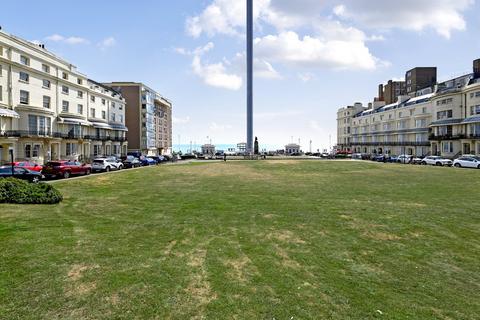 2 bedroom apartment for sale, Regency Square, Brighton, BN1