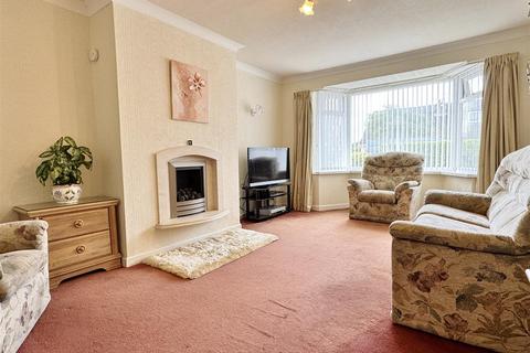 3 bedroom semi-detached bungalow for sale, Finsbury Avenue, Lytham St Annes