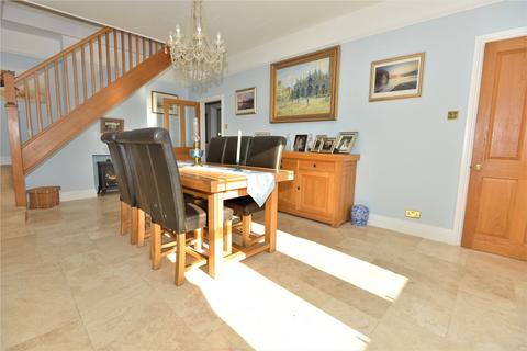 4 bedroom detached house for sale, Fryern Court Road, Fordingbridge, Hampshire, SP6