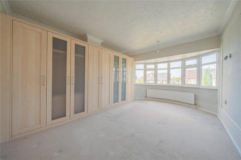 3 bedroom semi-detached house for sale, Carr Manor Drive, Leeds, West Yorkshire