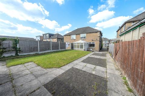 18 Carr Manor Drive, Leeds, LS17 5AU