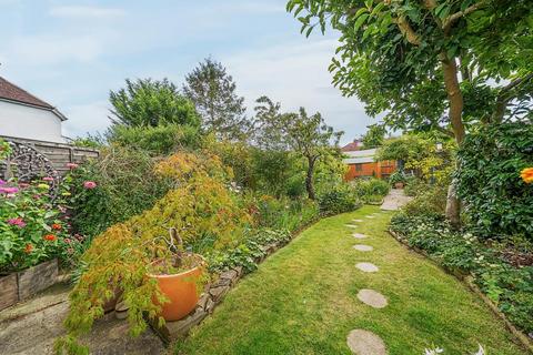 57 Fullers Avenue, Surbiton, KT6 7TD