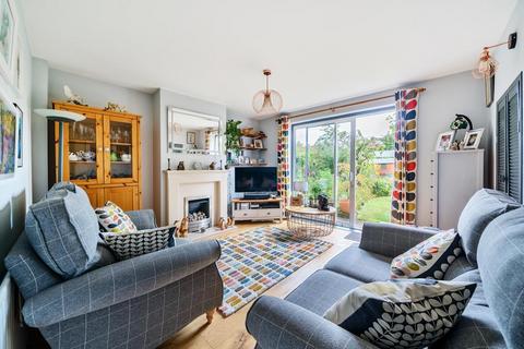 57 Fullers Avenue, Surbiton, KT6 7TD