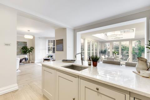 3 bedroom apartment for sale, Belsize Park Gardens, Belsize Park