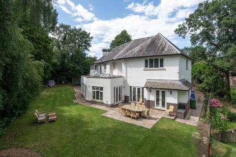 7 bedroom detached house for sale, Elmsway, Hale Barns, WA15