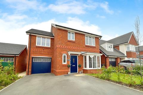 4 bedroom detached house for sale, Malayan Close, Wolverhampton WV10