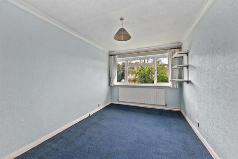 2 bedroom maisonette for sale, Beverley Road, Hampton Wick