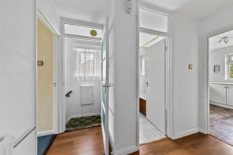 2 bedroom maisonette for sale, Beverley Road, Hampton Wick