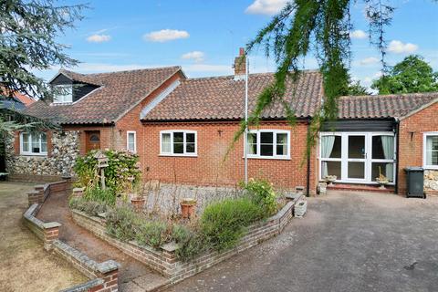 3 bedroom detached bungalow for sale, Camps Heath, Oulton, Lowestoft