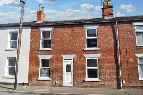 3 bedroom terraced house to rent, Station Street, Boston PE21