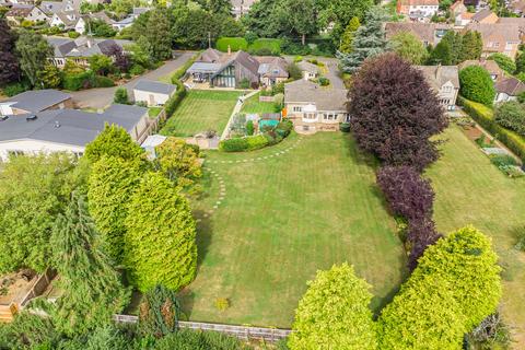 4 bedroom bungalow for sale, Vicarage Lane, Shrivenham, Oxfordshire, SN6