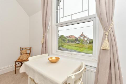 2 bedroom maisonette for sale, Colwell Road, Freshwater, Isle of Wight