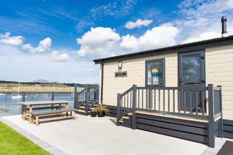 2 bedroom lodge for sale, Gimblet Rock Holiday Park, , Pwllheli Marina LL53