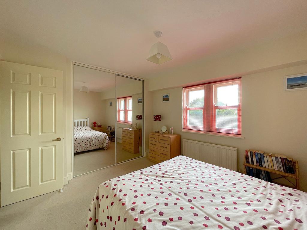 Bedroom One (2)