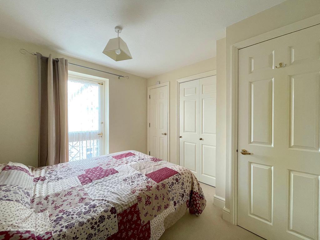 Bedroom Two (3)