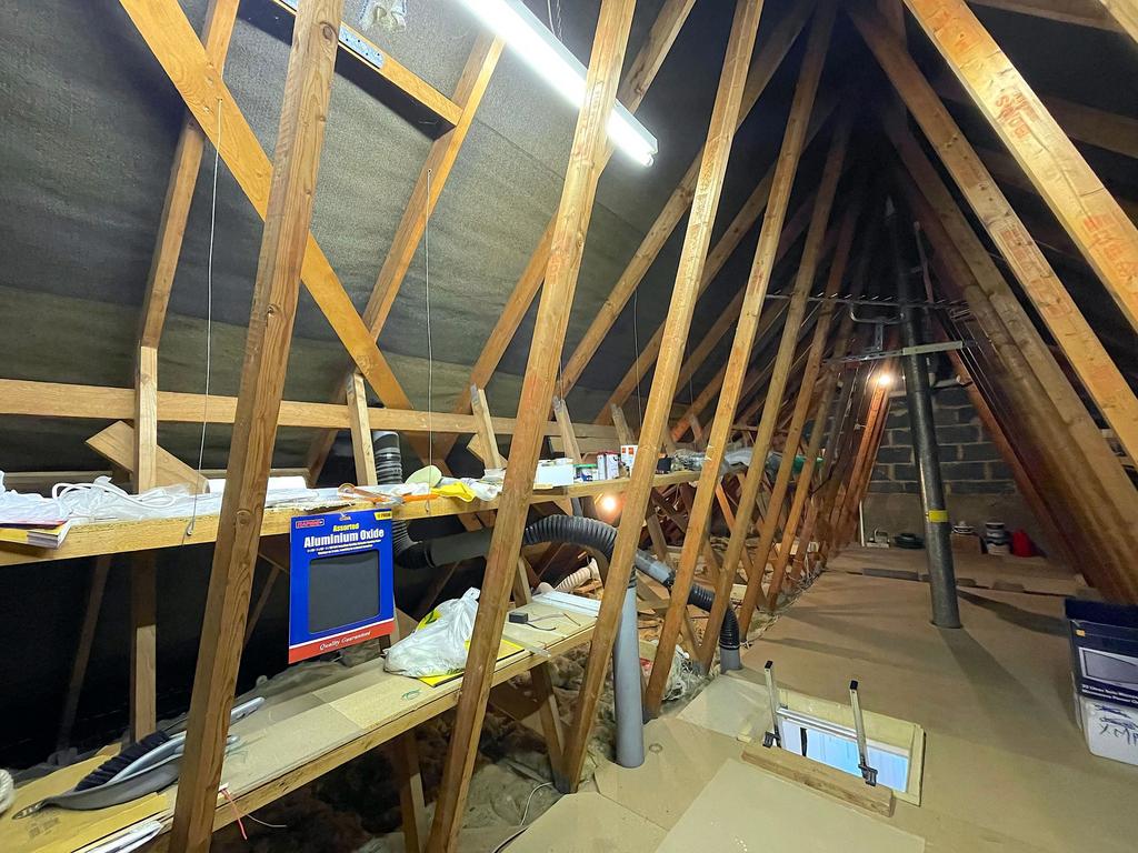 Loft (2)