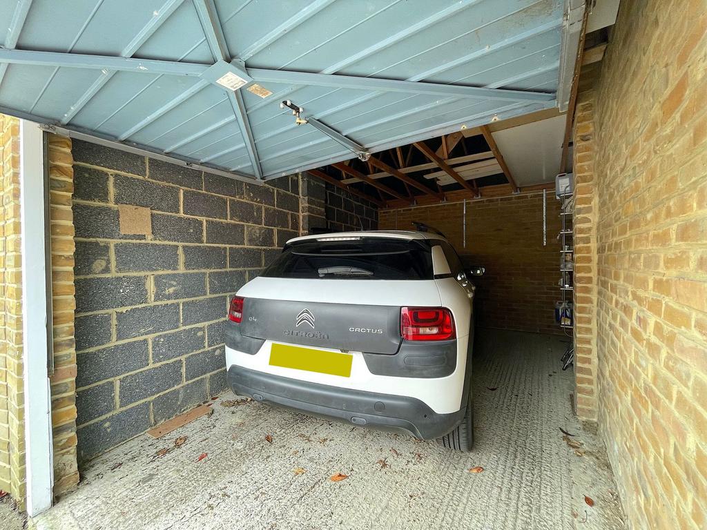 Garage (2)