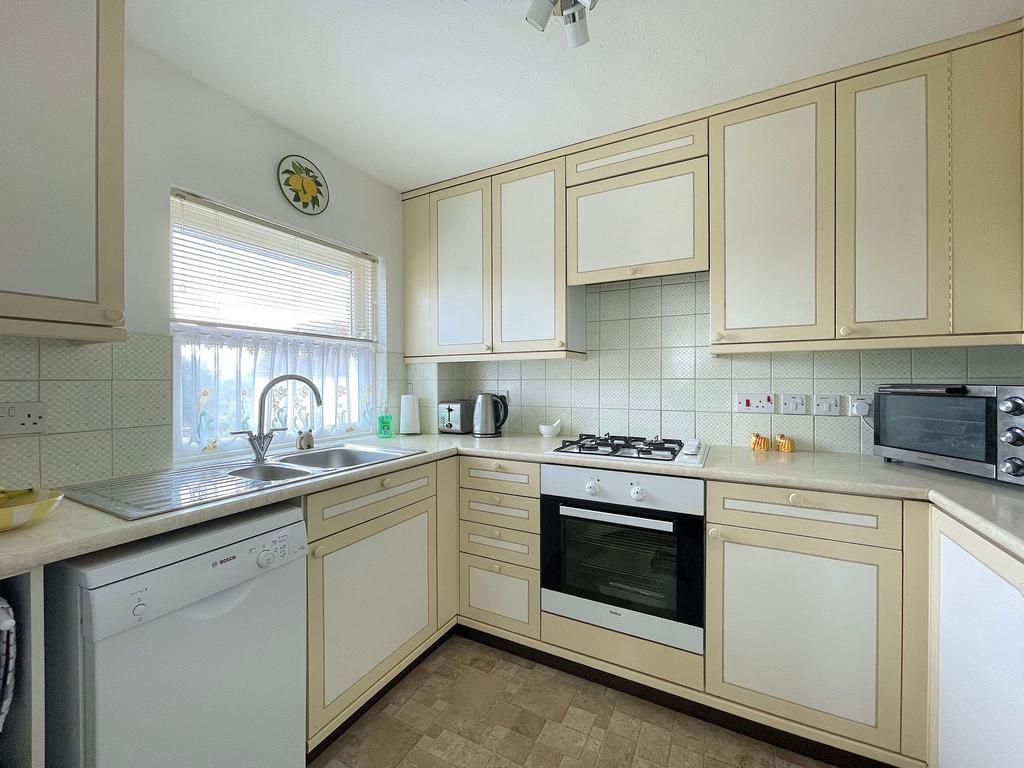 Kitchen (1)