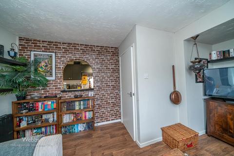 39 Apple Walk, Cannock, WS11 7WQ