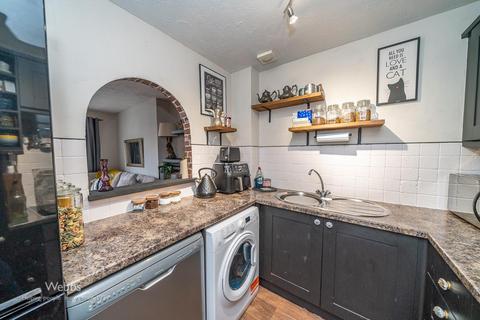 39 Apple Walk, Cannock, WS11 7WQ