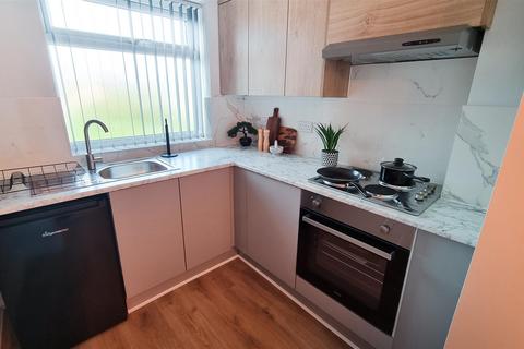 Studio to rent, Dalkeith Avenue, Alvaston DE24