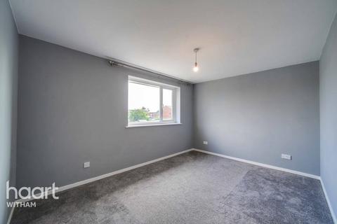 3 bedroom terraced house for sale, Humber Road, Witham