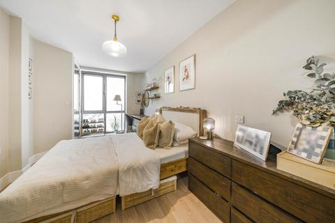 1 bedroom flat for sale, Dalberg Road, Brixton