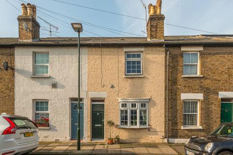12 Trinity Road, Richmond, TW9 2LD