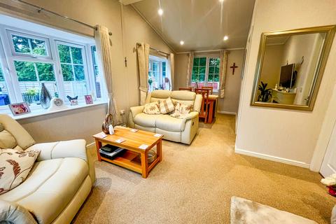 2 bedroom park home for sale, Chesters Croft, Cheadle Hulme