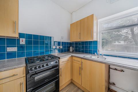 2 bedroom apartment for sale, Limes Grove, London