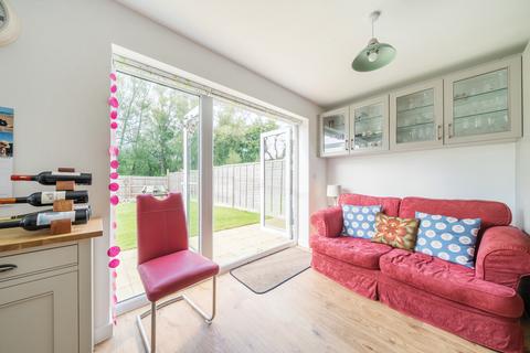 3 Tiger Moth Lane, Elstead, Godalming, GU8 6FD