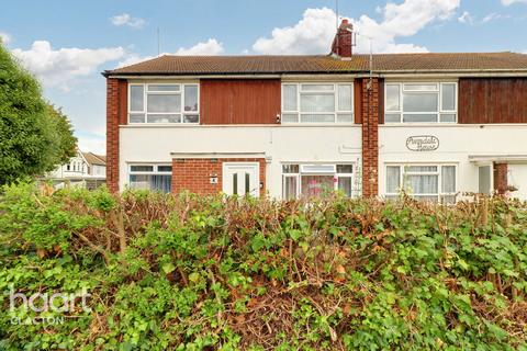 2 bedroom maisonette for sale, Avondale Road, Clacton-On-Sea