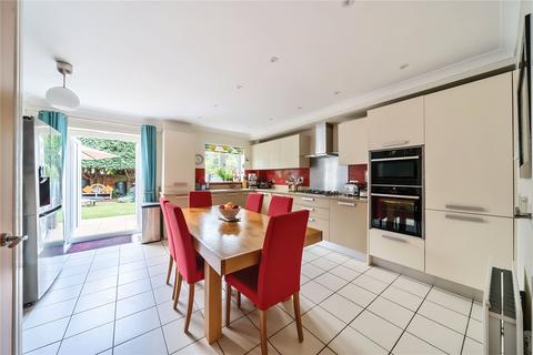 35 Halcyon Close, Oxshott, Leatherhead, KT22 0HA