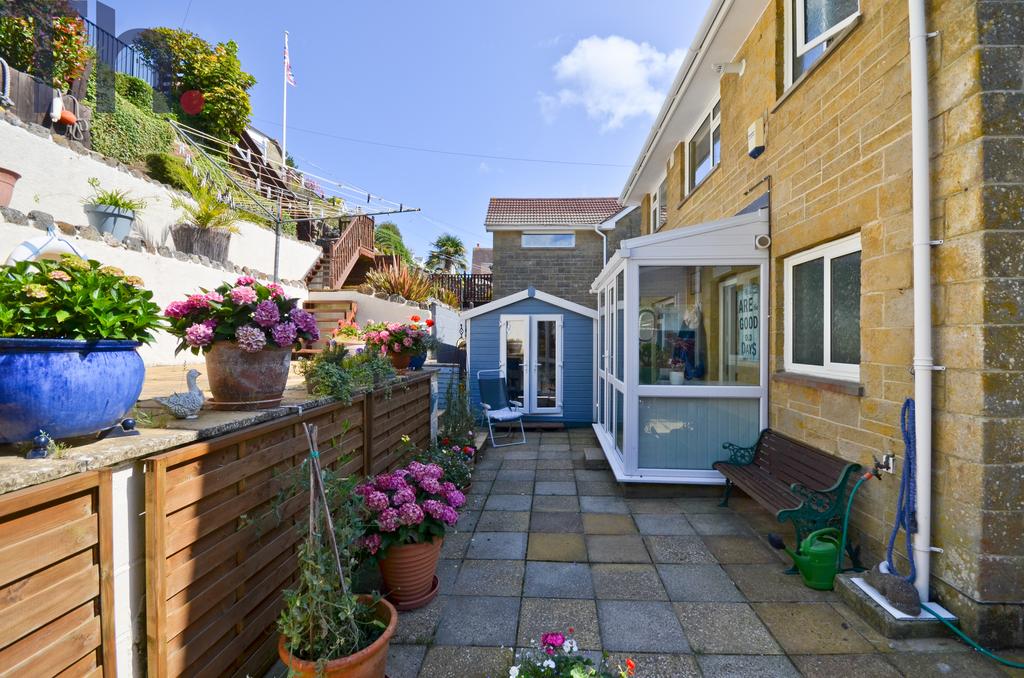 Rear Garden & Patio Area.JPG