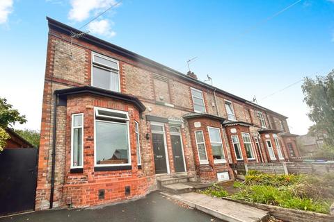 4 bedroom terraced house to rent, Royle Street, Manchester, Greater Manchester, M14