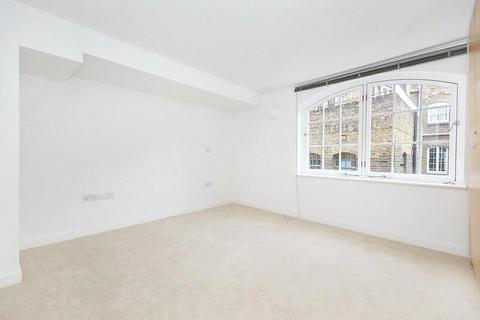 2 bedroom apartment to rent, Bermondsey Street, London, SE1