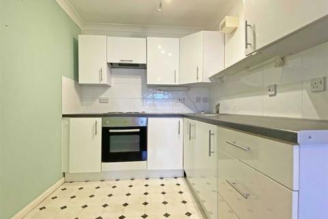 1 bedroom flat for sale, Victoria Road, Chelmsford, Essex, CM1 1EA