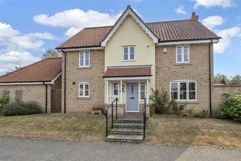 4 bedroom detached house for sale, Lower Road, Lavenham