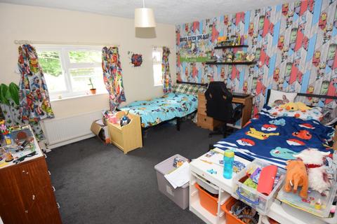 36 Antrobus Road, Amesbury, Salisbury, SP4 7NU