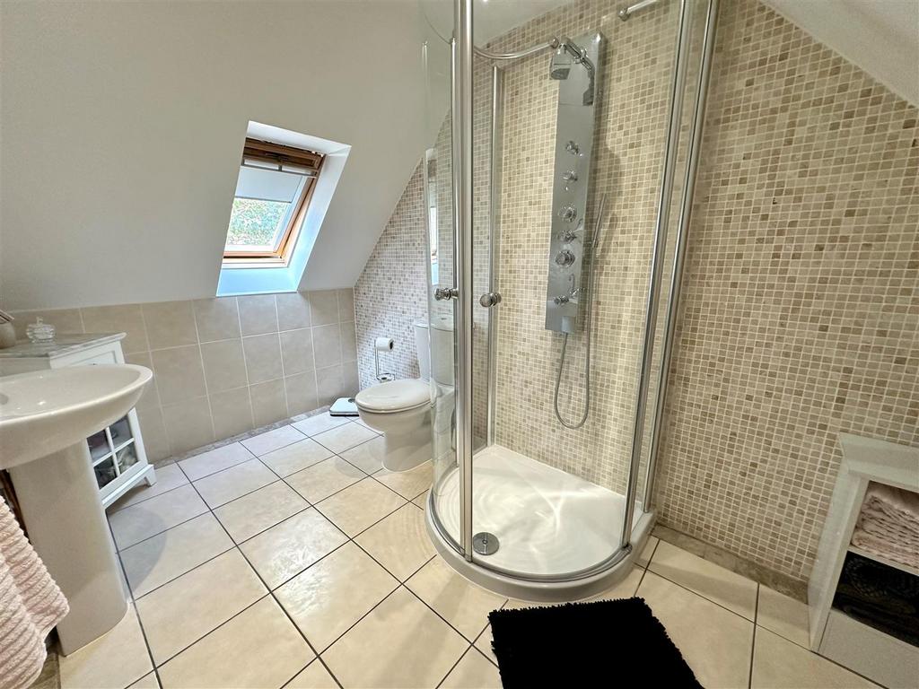 Ensuite Two