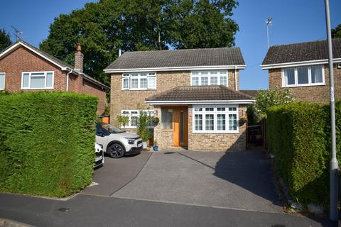 4 bedroom detached house for sale, Hayward Crescent, Verwood, BH31