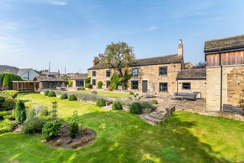 4 bedroom detached house for sale, Calverley Road, Leeds LS26