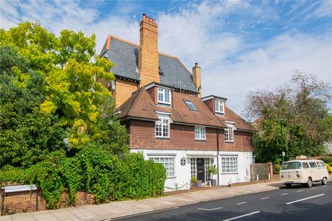 4 bedroom detached house for sale, Marchmont Road, Richmond, TW10