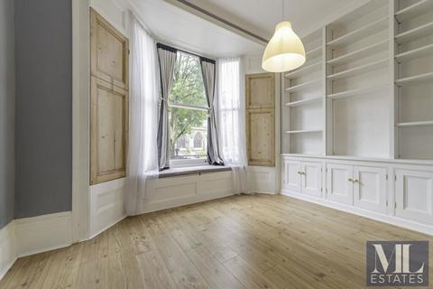 1 bedroom flat for sale, 14 Ashley Road, Crouch Hill, London, Islington, N19 3AE