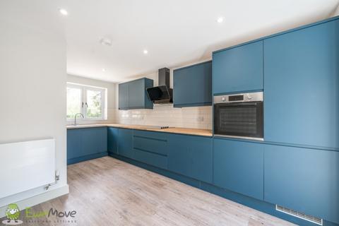 2, Hillfoot Cottages Bath Road, Woolhampton, Reading, RG7 5RL