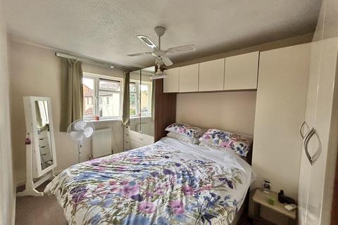 1 bedroom end of terrace house for sale, Brookthorpe Close, Gloucester GL4