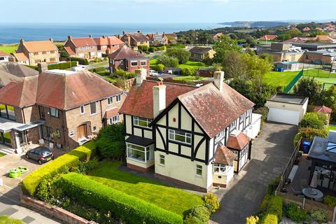 3 bedroom detached house for sale, Wheatcroft Avenue, Scarborough